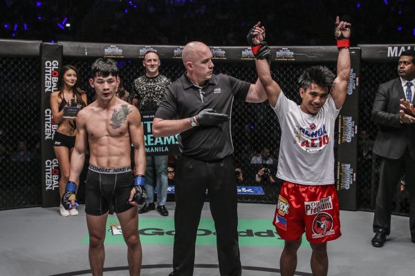 Lan Ming Qiang, Olivier Coste, Joshua Pacio (©ONE Championship)