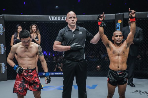 Peng Xue Wen, Olivier Coste, Rene Catalan (©ONE Championship)