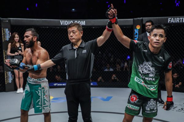 Stefer Rahardian, Yuji Shimada, Muhammad Imran (©ONE Championship)