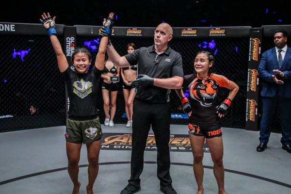 Angelie Sabanal, Olivier Coste, Rika Ishige