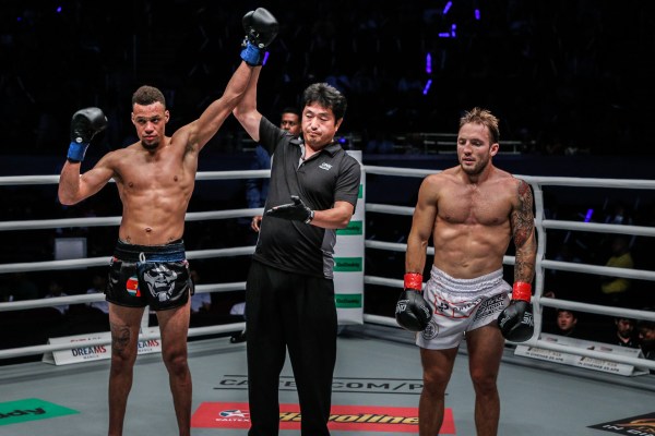 Regian Eersel, Atsushi Onari, Brad Riddell