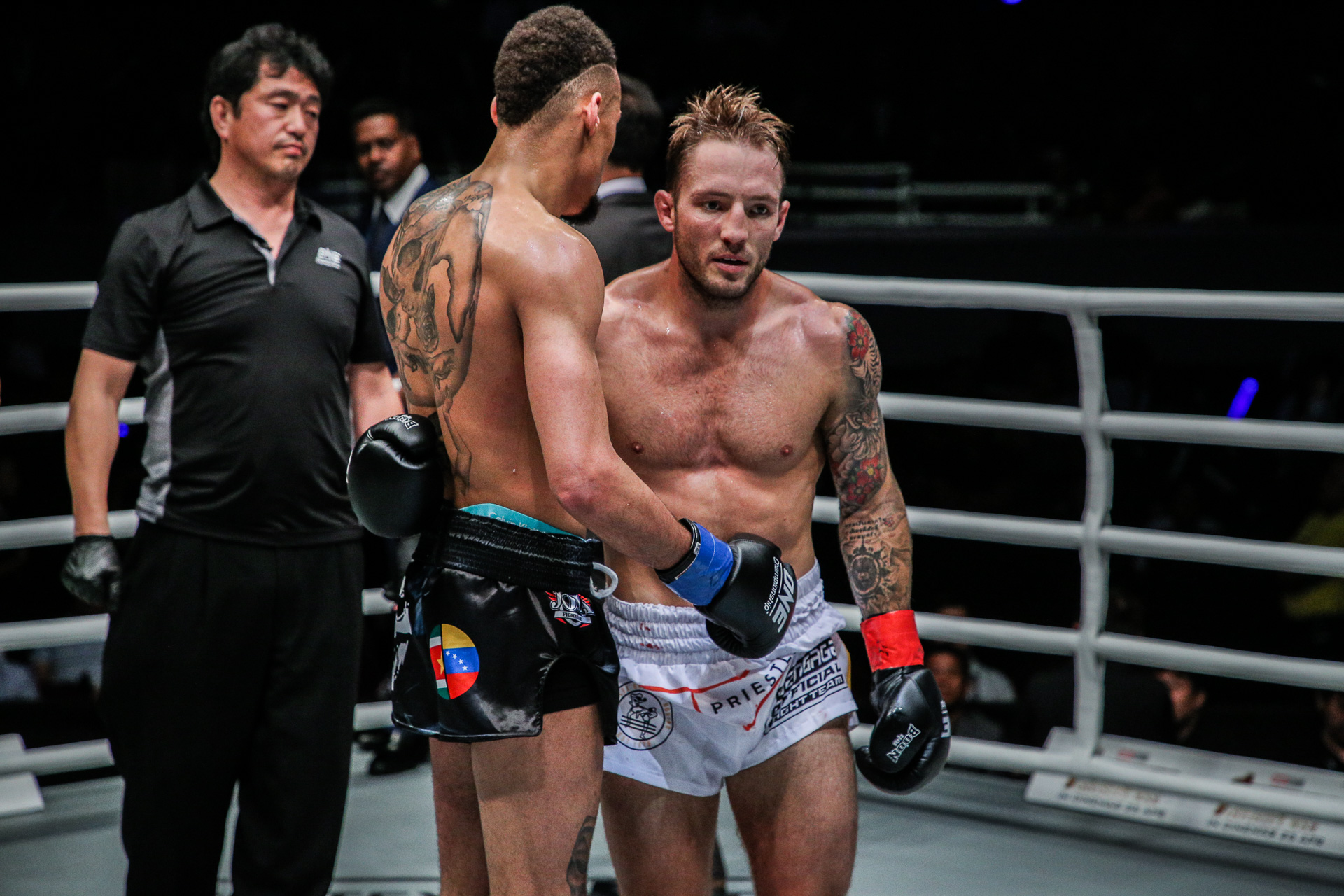 [PHOTOS] Brad Riddell vs Regian Eersel at ONE Super Series at ‘ONE ...