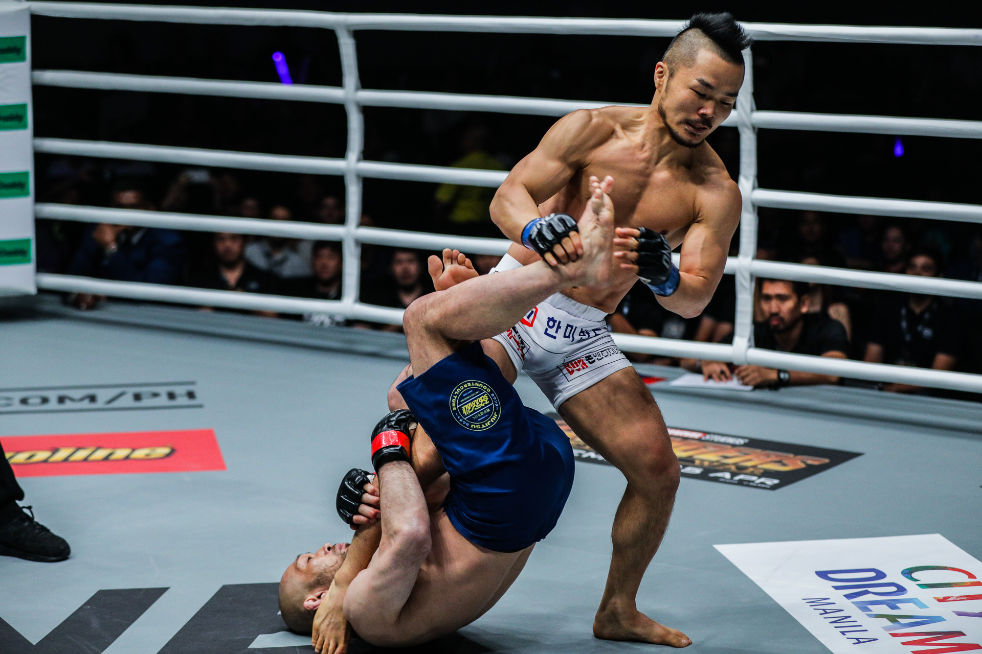[PHOTOS] Dae Hwan Kim vs Masakazu Imanari at ‘ONE: Heroes of Honor ...