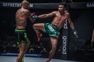 Samy Sana, Sorgraw Petchyindee Academy