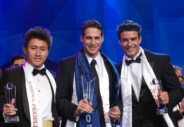 Lejun Tony Jiang, Juan Garcia Postigo, Lucas Barbosa Gil