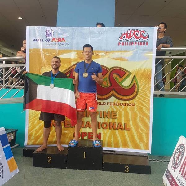 Honorio Banario (right)