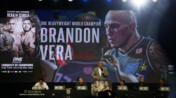 Eduard Folayang, Hua Fung Teh, Brandon Vera, Marita Abraham, Amir Khan (© Alvin Berto)