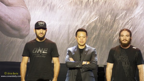 Raimond Magomedaliev, Hua Fung Teh, James Nakashima (©Alvin Berto)