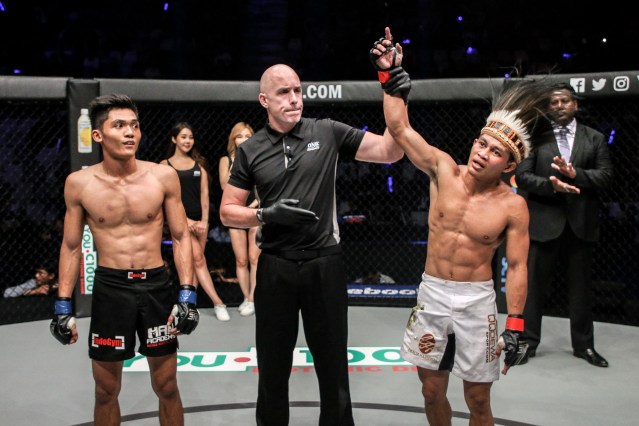 Aziz Calim, Olivier Coste, Adrian Mattheis (©ONE Championship)