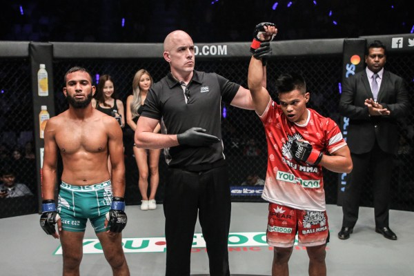 Muhammad Imran, Olivier Coste, Elipitua Siregar (©ONE Championship)