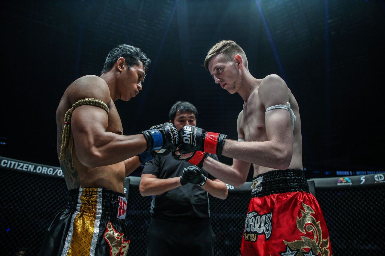 [PHOTOS] Jo Nattawut vs George Mann at ‘ONE: Heart of the Lion’ in ...