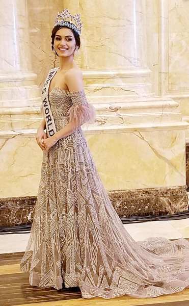 Manushi Chhillar