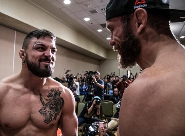 Mike Perry, Donald Cerrone