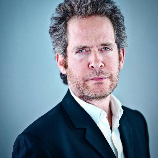 Tom Hollander