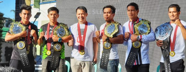 Joshua Pacio, Geje Eustaquio, Mark Sangiao, Kevin Belingon, Eduard Folayang, Stephen Loman (© ONE Championship)