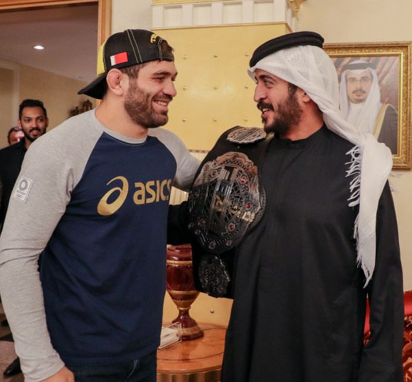 Eldar Eldarov, Khalid bin Hamad Al Khalifa (© Brave Combat Federation)