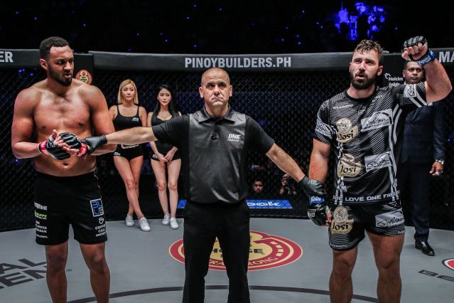 Ibrahim El Bouni, Elias Dolaptsis, Andrei Stoica (©ONE Championship)