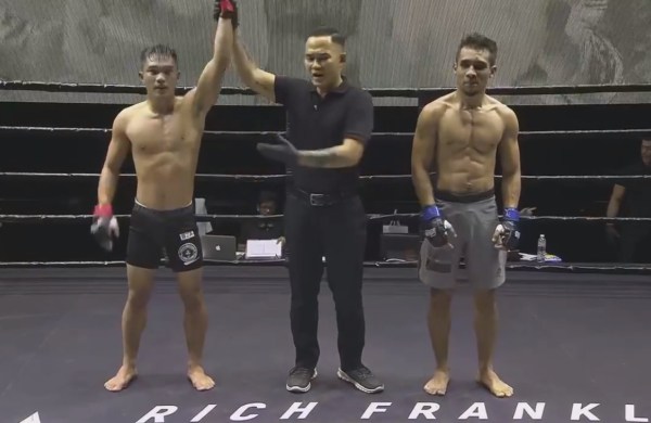 Ismael Bandiwan, Arif Izzudin