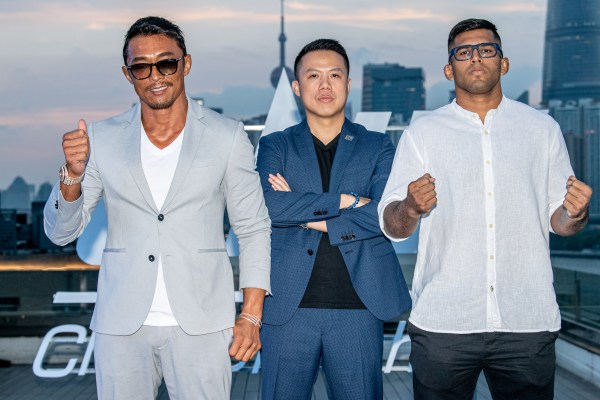 Yoshihiro Akiyama, Hua Fung Teh, Agilan Thani (© ONE Championship)