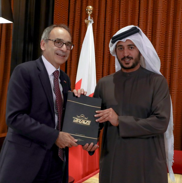 Simon Martin, Khaled bin Hamad Al Khalifa (© Brave Combat Federation)