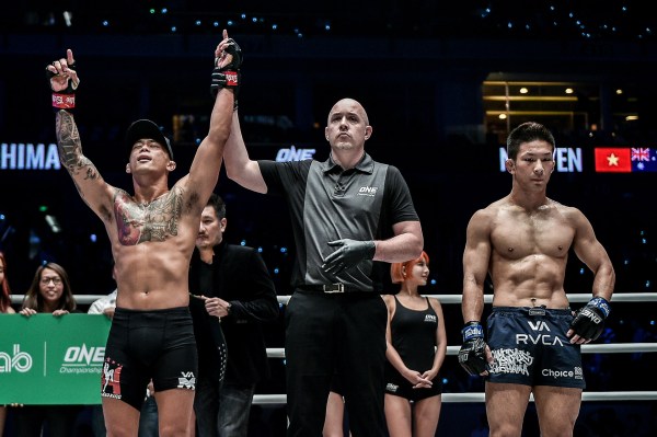 Martin Nguyen, Olivier Coste, Koyomi Matsushima (© ONE Championship)