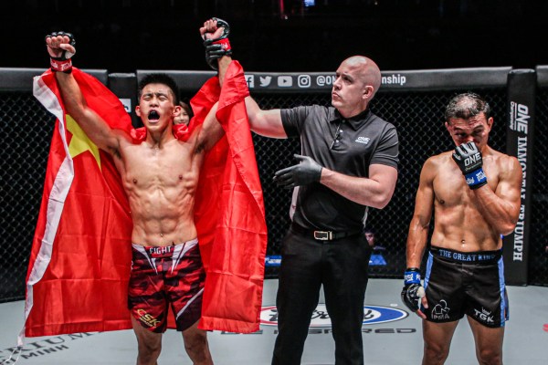 Zhao Zhi Kang, Olivier Coste, Paul Lumihi (©ONE Championship)