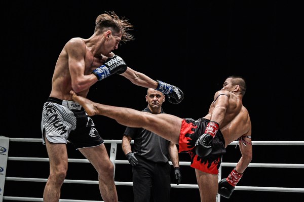 Brice Delval, Elias Dolaptsis, Nong-O Gaiyanghadao (©ONE Championship)