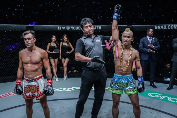 Federico Roma, Atsushi Onari, Wang Junguang (©ONE Championship)