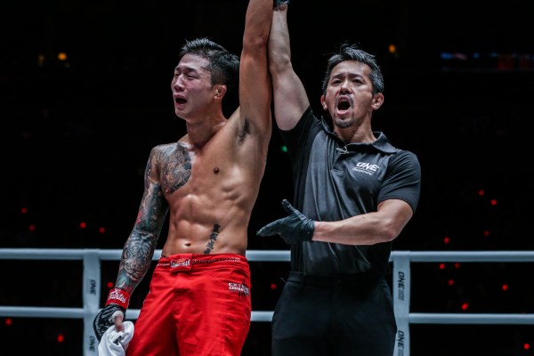Kim Jae Woong, Motohiro Tsuruwa (©ONE Championship)