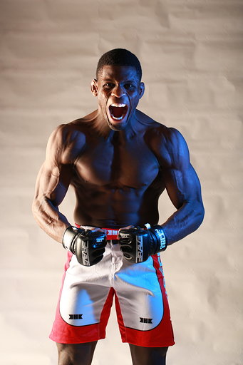 Phil Hawes (©BRAVE Combat Federation)