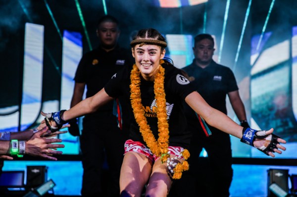 Alma Juniku (© ONE Championship)