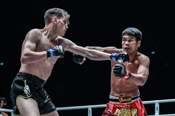 Brice Delval, Muangthai PK.Saenchaimuaythaigym (©ONE Championship)