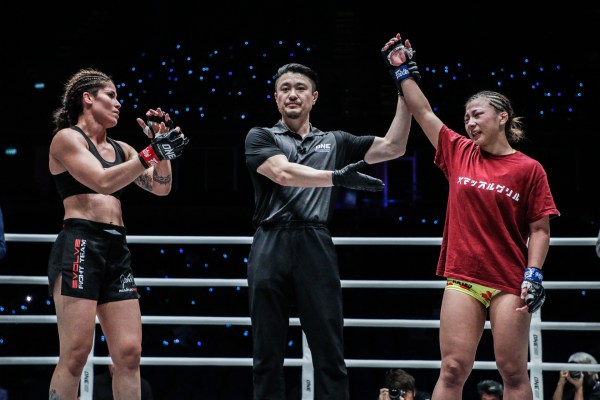 Maira Mazar, Yoshinori Umeki, Ayaka Miura (©ONE Championship)