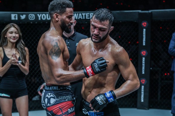 Pieter Buist, Antonio Caruso (©ONE Championship)