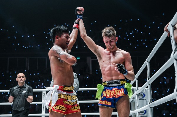Rodtang Jitmuangnon, Jonathan Haggerty (©ONE Championship)