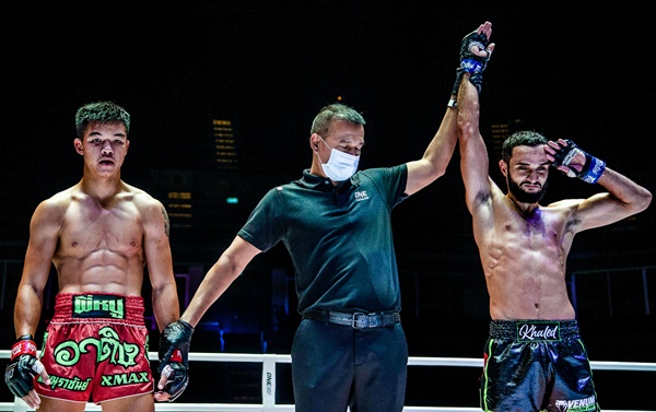 Huang Ding, Kregkai Klaokeng, Fahdi Khaled (©ONE Championship)