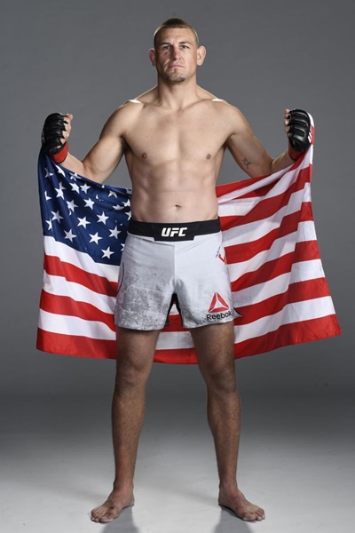 Dustin Jacoby (©UFC)