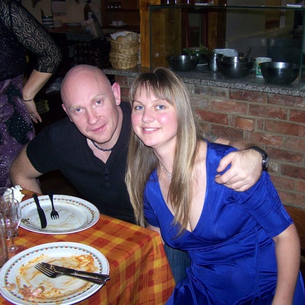 Wayne Couzens, Elena Couzens