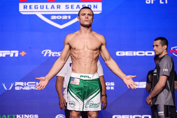 Chris Wade (©Professional Fighters League)