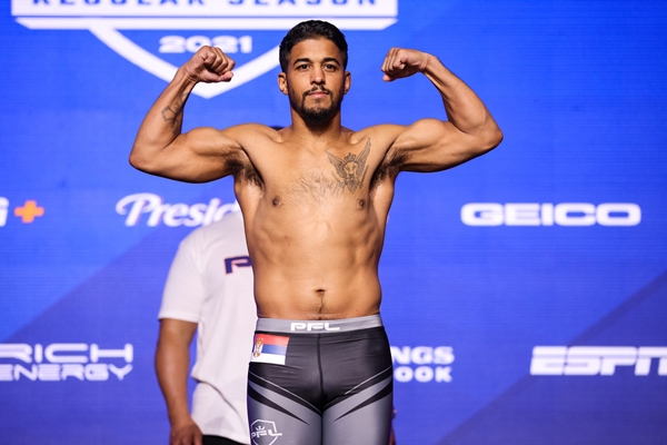 Lazar Stojadinovic (©Professional Fighters League)