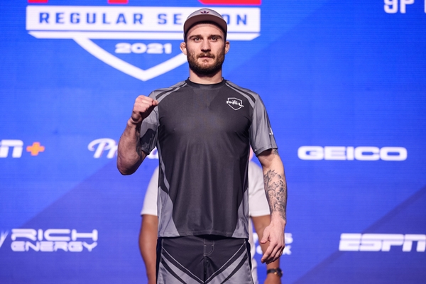 Mikhail Odintsov (©Professional Fighters League)