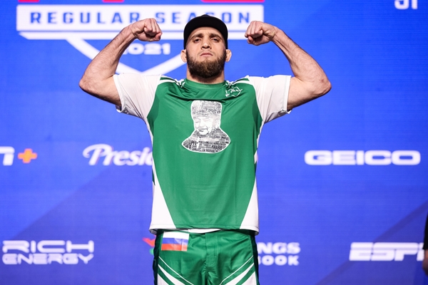 Movlid Khaybulaev (©Professional Fighters League)