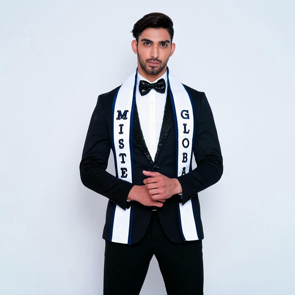 Jason Dylan Bretfelean (©Mister Global)