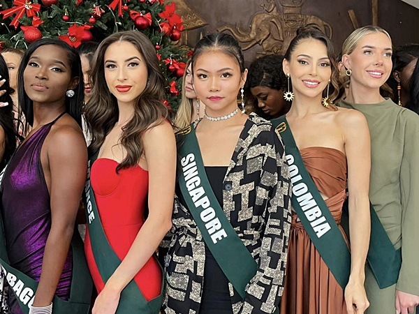 Shalyma Boisselle, Enola Godart, Pang Xue Jing, Luz Adriana Lopez, Maike Damrat (©Miss Earth)