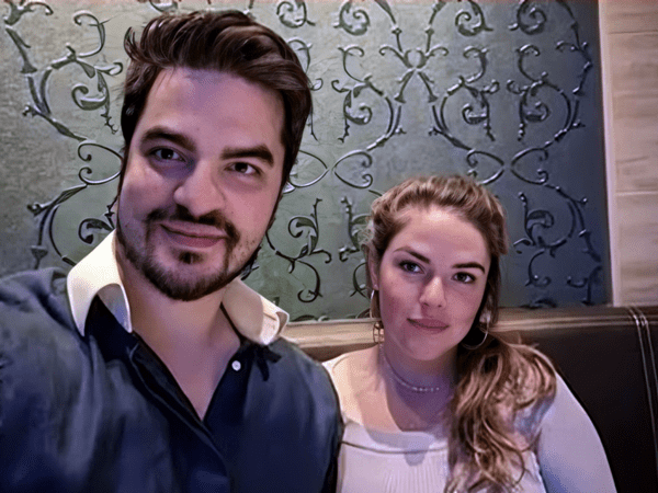 David Knezevich, Ana Maria Knezevich Henao