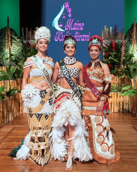 Matangaro Tarabay, Tiarē Henry-Anguna, Zoe Hoff