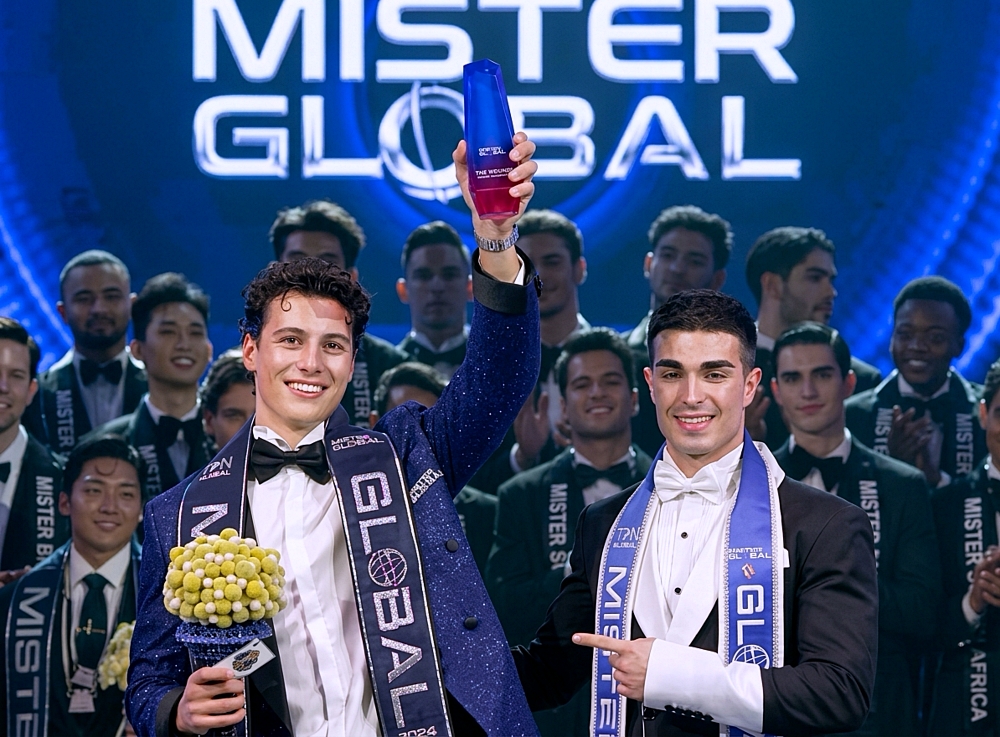 Dilhan Divrikli, Alejandro Ortega